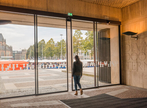 Portes lourdes de grandes dimensions